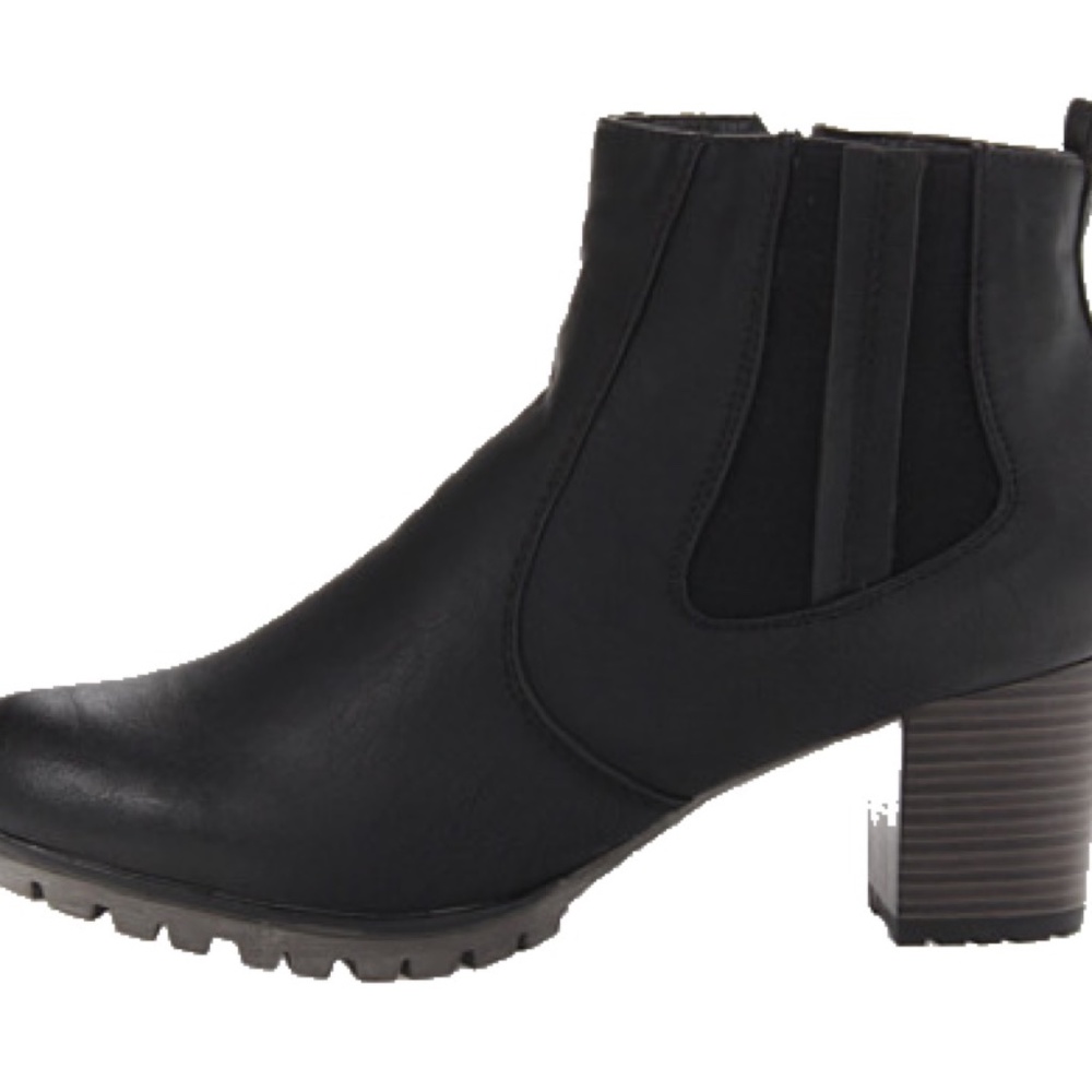 Rieker Black Waterproof Leather Ankle Boot, size 40 (approx 8.5)